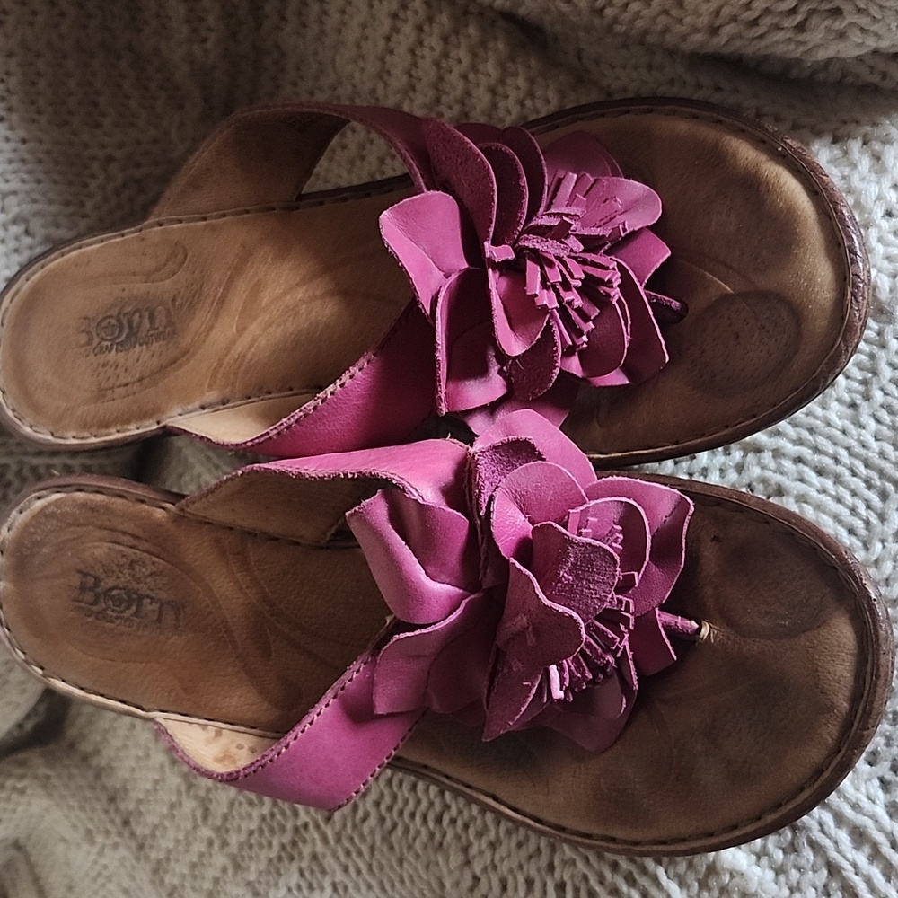 Born Women's Pink Floral Slide Sandals